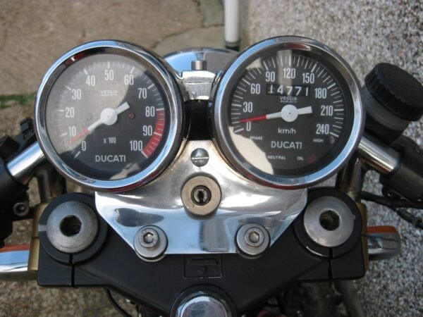 1979 DUCATI 350 Parallel Twin Desmo - Image 2