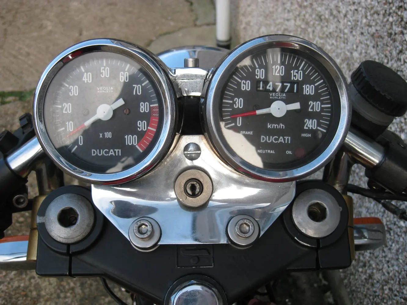 1979 DUCATI 350 Parallel Twin Desmo - Image 2